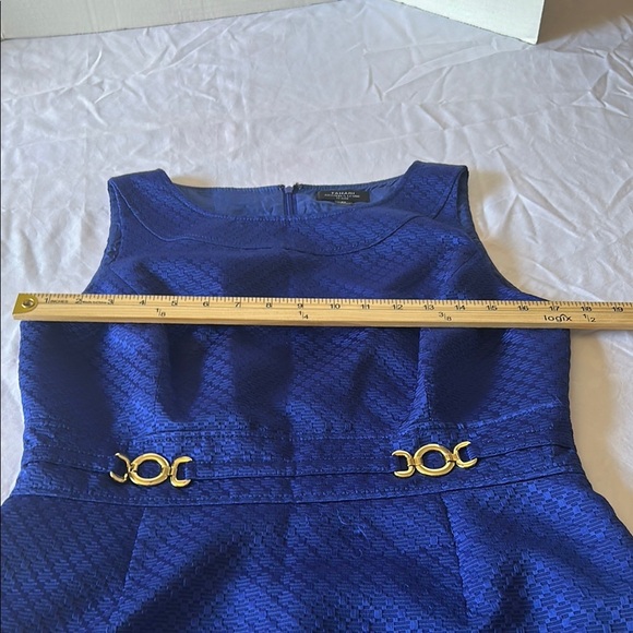 Chic Royal Blue Sleeveless Midi Dress - Picture 4 of 7